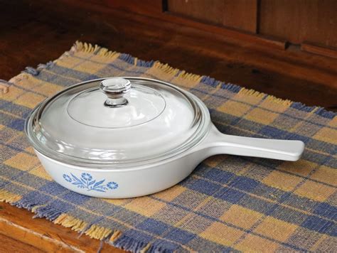6 1 2 Small Skillet Corning Ware Blue Cornflower Frying Pan With Pyrex