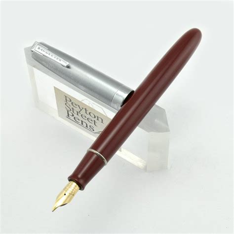 Waterman Lady Garland Fountain Pen Burgundy Chrome Cap Semi Flex