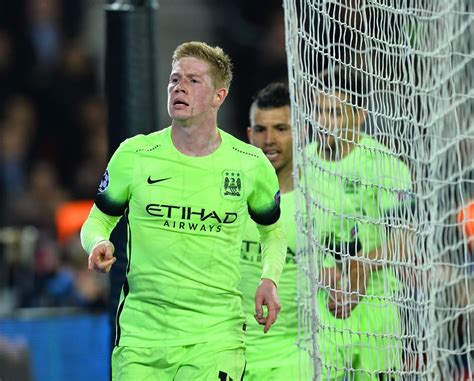 Şampiyonlar ligi 2020/2021 canlı skorları, fikstür, puan durumu. UEFA Şampiyonlar Ligi çeyrek final ilk maçları tamamlandı ...