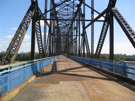 10 Of The Most Impressive Bridges In Illinois