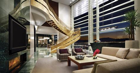 The two and three bedroom suites in las vegas are the perfect accommodations for larger parties, including groups of 8 or 10 people. The 10 most beautiful suites in Las Vegas