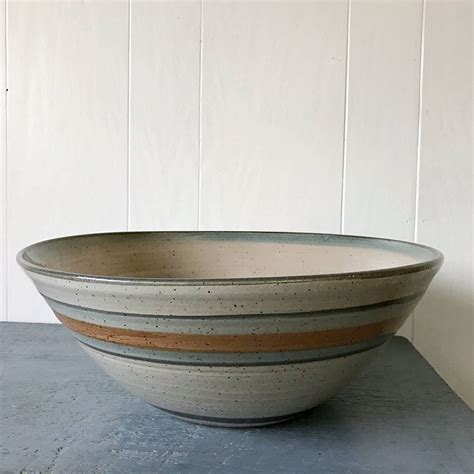 Large Handmade Pottery Mixing Bowl Ceramic Serving Bowl