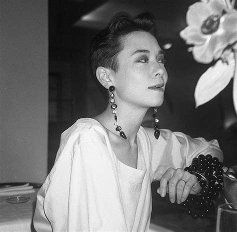 tina chow at mr chow restaurant nyc 1987 80s girl tina garden design