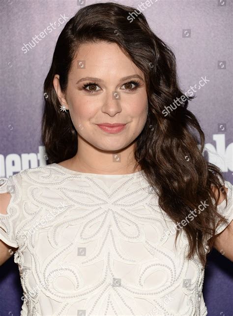 Actress Katie Lowes Attends Entertainment Weekly Editorial Stock Photo