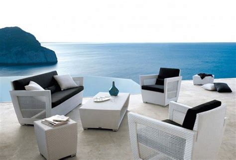 20 Modern Outdoor Furniture For Small Spaces Pimphomee