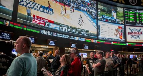 What do betting lines and odds mean at a sportsbook? Ranking every Power 5 college football program by the ...