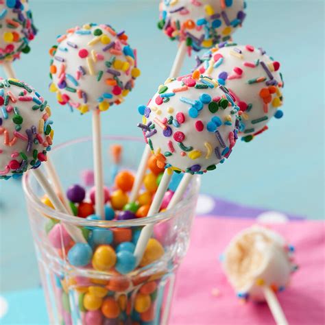 So cute you might not even want to eat them. Cake Pops Recipe - Homemade Cake Pops | Wilton