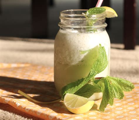 Green smoothie with coconut water, vasantha neer | an exotic drink, tender coconut lemonade, etc. frozen coconut water mojito | Frozen drinks, Food drink ...