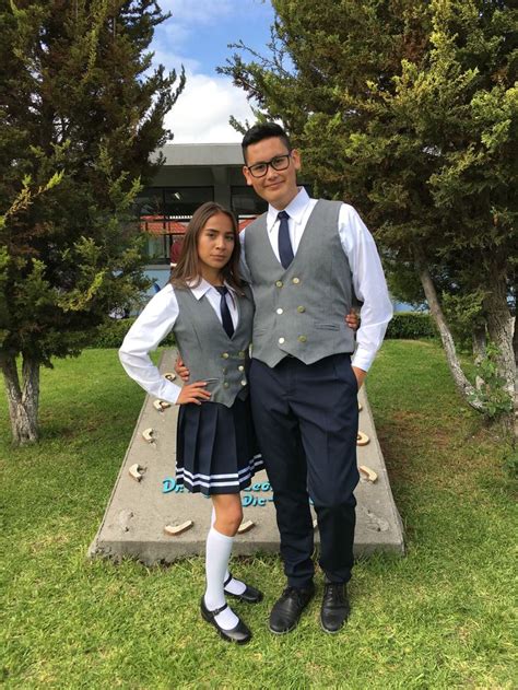 Pin De Lily En School Uniforms Con Imágenes Escoltas Escolares