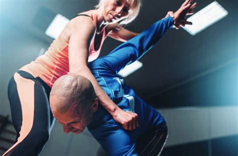 5 Basic Self Defense Moves Everyone Should Know Wis Up