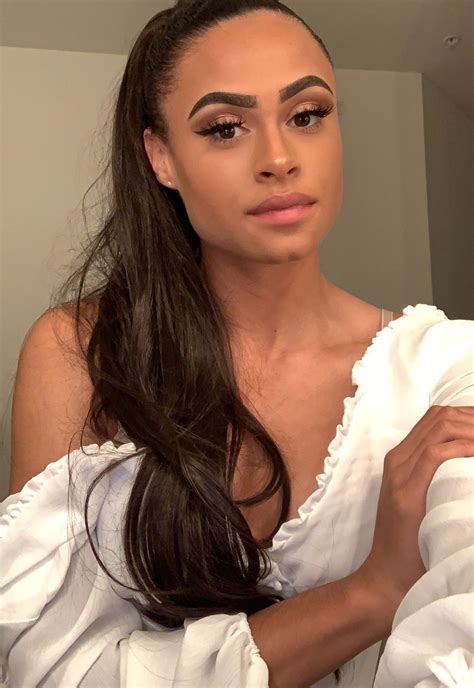 Mclaughlin earned the world record at. Pin by K. Baskar on Sydney McLaughlin | Sydney mclaughlin, Ebony beauty, Makeup looks