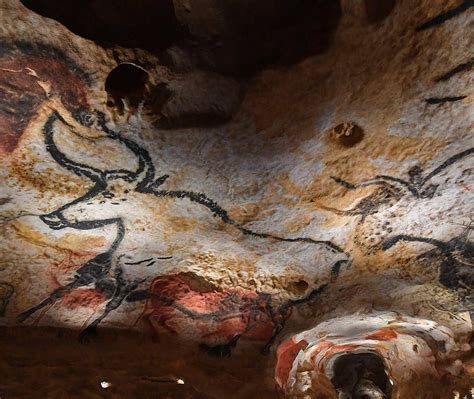 Lascaux Cave Painting Bing Wallpaper Download