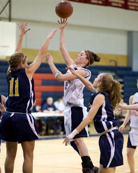 Westons Late Surge Dooms New Fairfield Girls In Key Swc Game