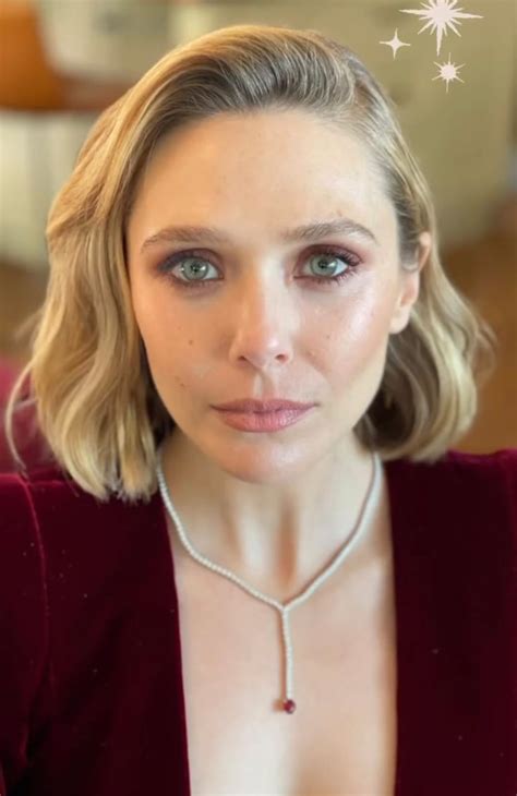 Elizabeth Olsens Eyes Are Mesmerizing Rcelebs