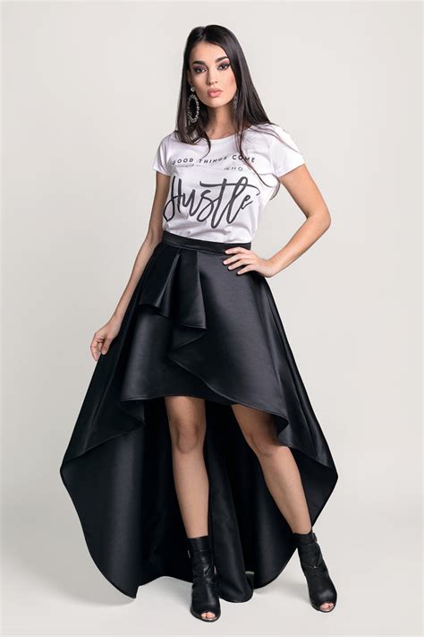 High Low Skirt Pattern Look Bold And Stunning In An Asymmetric Skirt