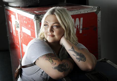 Tough As Nails Rocker Elle King Learns To Love Herself Ap News