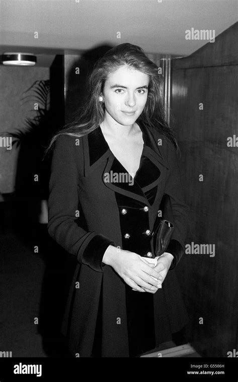 Actress Elizabeth Hurley Black And White Stock Photos And Images Alamy