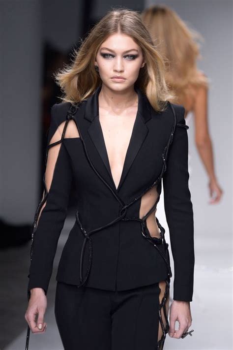 You Have To See Gigi Hadid Slaying Her First Couture Show