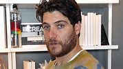 ’Happy Endings’ Star Adam Pally Busted on Drug Charges in Hell’s ...