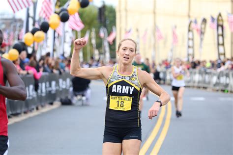 Soldier Athletes Win The 35th Annual Army Ten Miler Article The