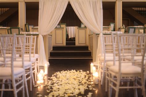 Vintage photo shoot at the Twentieth Century Club Pittsburgh. www