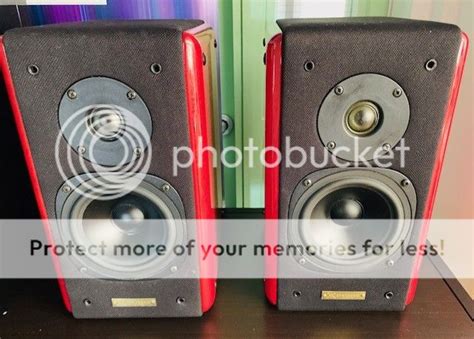 Synthesis Melody Speakers Bnib Pink Fish Media