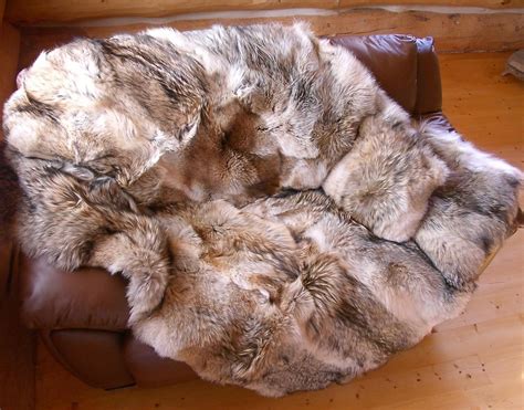 Handmade Blanket Coyote — Natural Canadian Fur Products