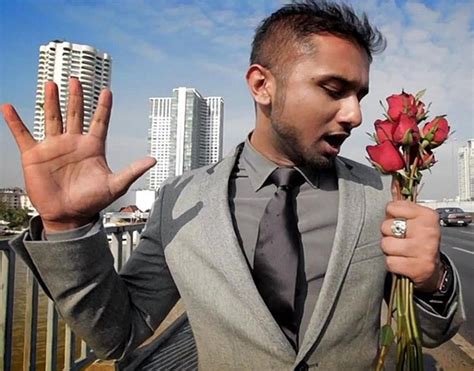 Yo Ban Him Rapper Honey Singh Slammed For Offensive Lyrics India Today