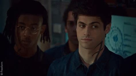 Matthew Daddario Shadowhunters GIF Matthew Daddario Shadowhunters Alec Lightwood Discover