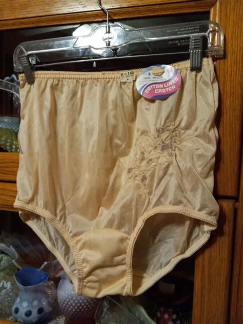 Nos 1960 Vintage Granny Panty 100 Nylon Mushroom Gusset Panties Beige