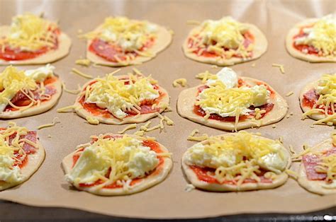 Mini Pizza S Maken Uit Paulines Keuken