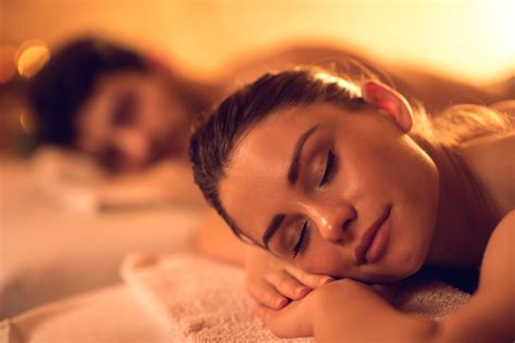 30 Off Hot Massages Body Treatments Elmwood Spa