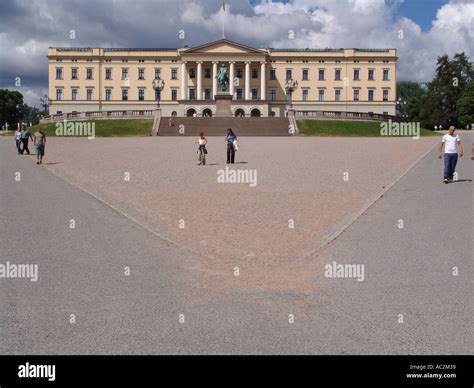 Norwegian Royal Castle Stock Photo Alamy