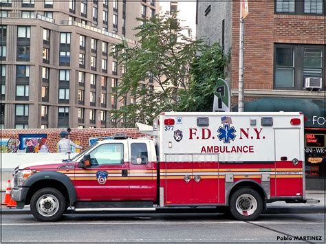 Ford F450 Fdny Ambulance Pablo Martínez Flickr