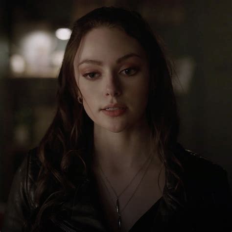 Amas Finds Hope Mikaelson Icons From Legacies 4x08