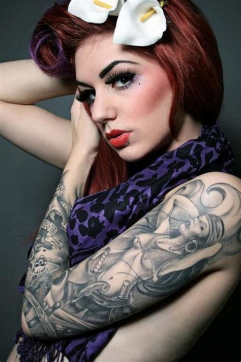 25 Stunning Sleeve Tattoos For Women To Flaunt