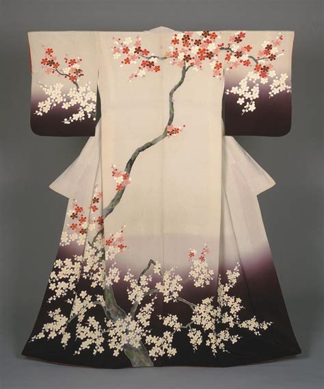 Choose from an exclusive range of kimono tops for women at great prices. PJ Goes Pop!: Turning "japonais": kimono dreams
