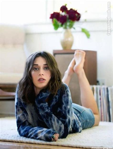 Lizzy Caplan Nude The Fappening Photo FappeningBook