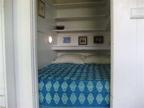 Aloha Oy Worlds Smallest Bedroom