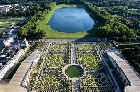 Priceless Uncover Secret Notes From King Louis Xiv With A Picnic At His Palace In Versailles