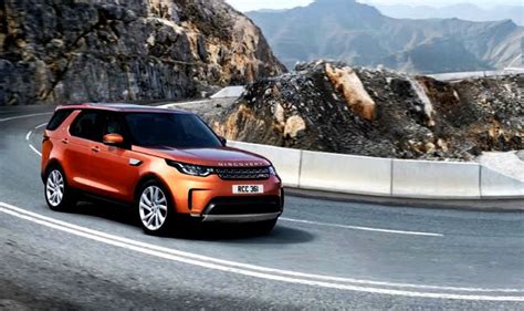We show detail specifications, prices, photos, reviews and comparisons. Land Rover Discovery Launched; Price in India Starts at ...