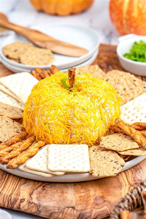 Festive Pumpkin Cheese Ball Recipe