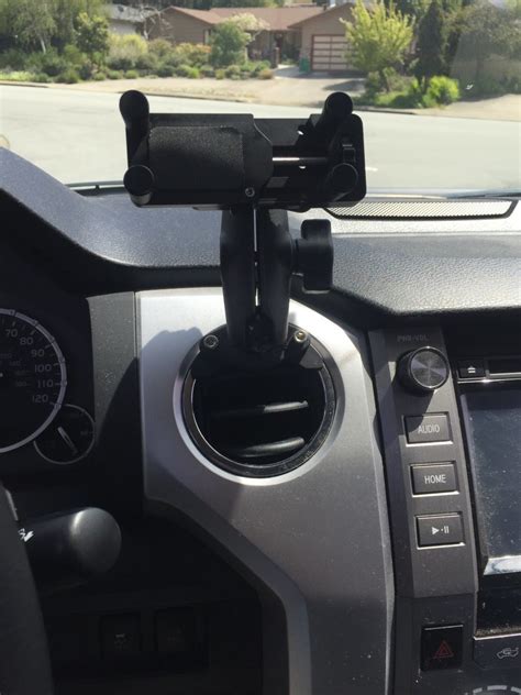 This Phone Mount Though Toyota Tundra Forum