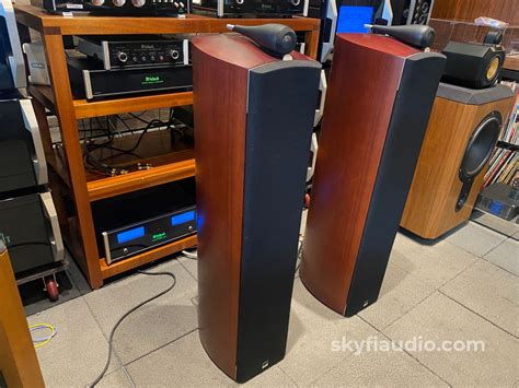 Bowers And Wilkins Nautilus 804s Floorstanding Speakers In Rosenut