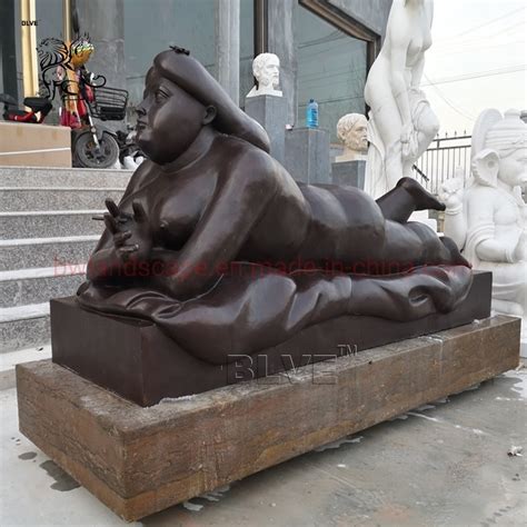 Famous Garden Metal Fernando Botero Statue Life Size Naked Bronze Fat Woman Lady Sculpture