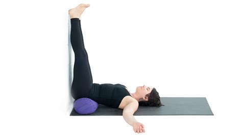 Viparita Karani Your Step By Step Guide To Legs Up The Wall Pose