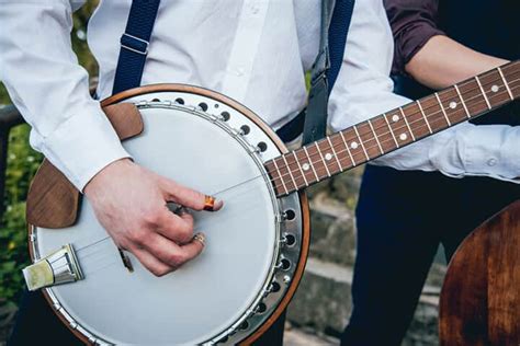 Top 10 Easy Songs For Banjo Beginners With Tutorials