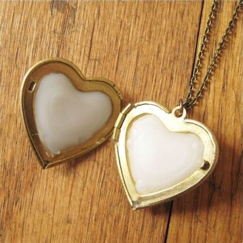Perfume Filled Locket With Customizable Perfume Recipe Solid