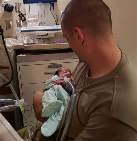 Mom Sobs As Military Husband Surprises Her In Hospital After She Welcomes Twins Abc News