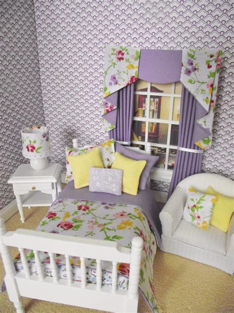 Miniature Dolls House 12th Scale Bedroom Set Springtime Items Sold